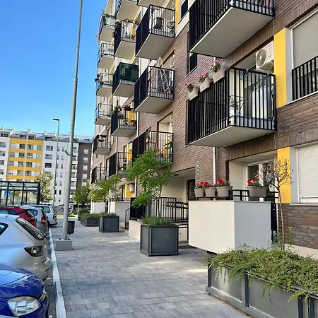 Delete 5 - Zemunske Kapije * Belgrado