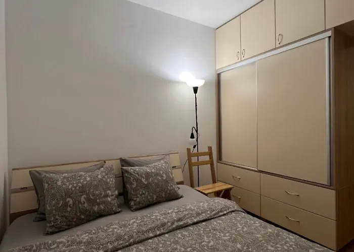 Delete 5 - Zemunske Kapije Apartman *