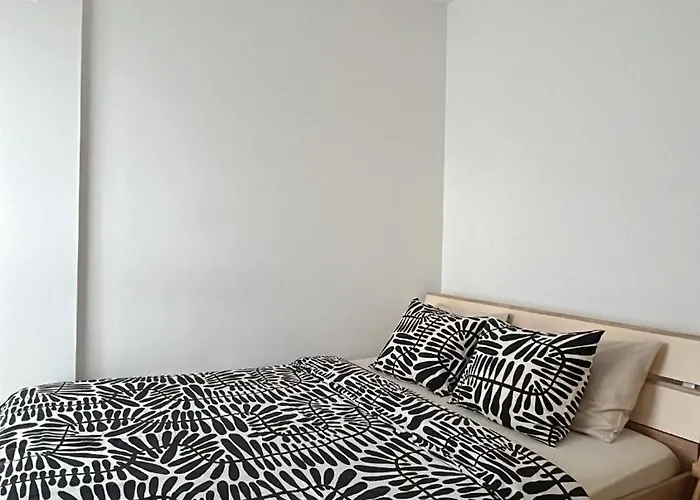 Delete 5 - Zemunske Kapije *