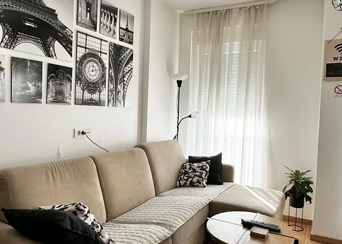 Delete 5 - Zemunske Kapije Apartman *